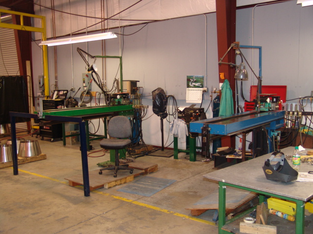 Weldmac has a large weldshop. This affords us a high level of in-house capability to handle most any job regardless or size or complexity.